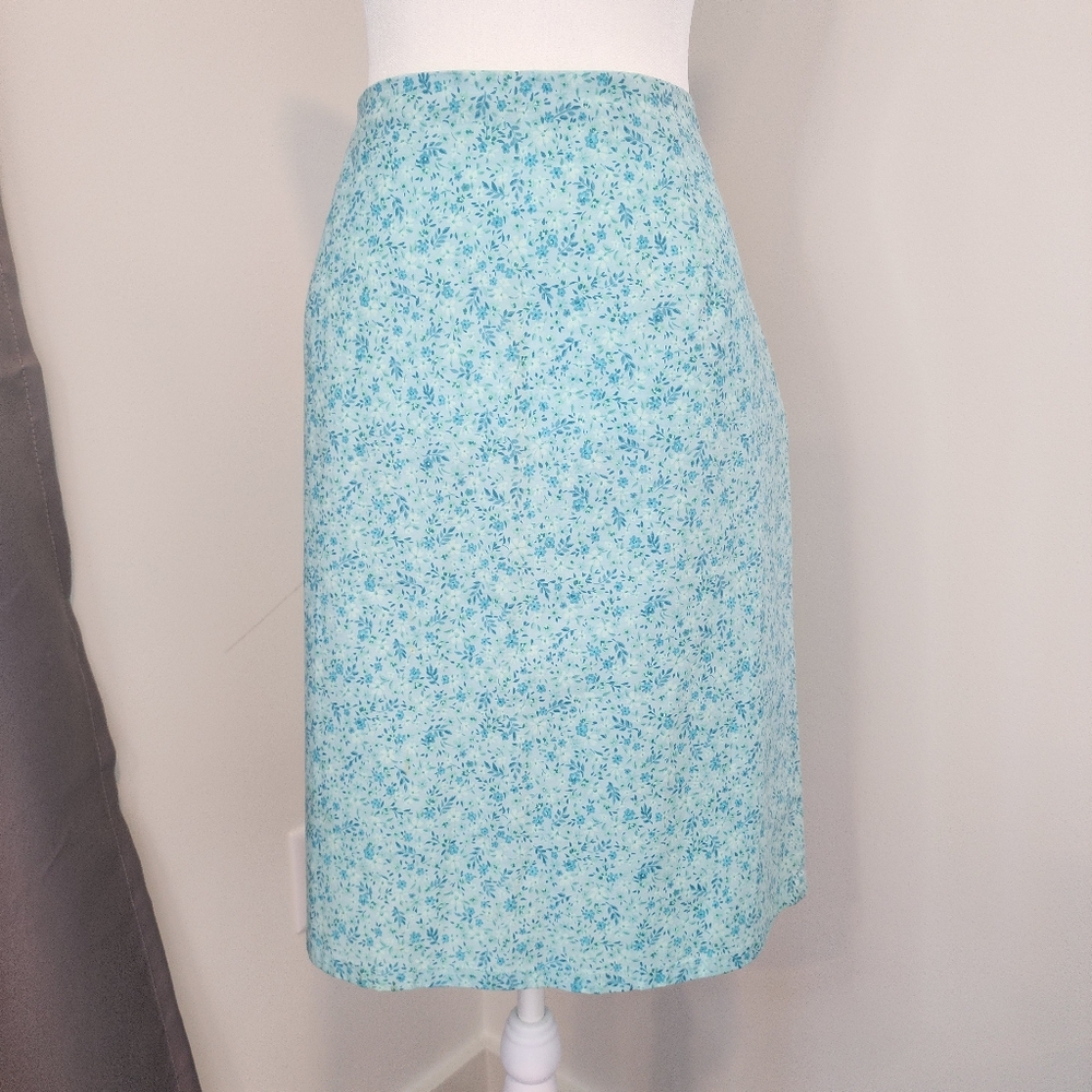 Eddie Bauer Womens 18 Blue Floral Pencil Skirt Flat Front Side Zip
